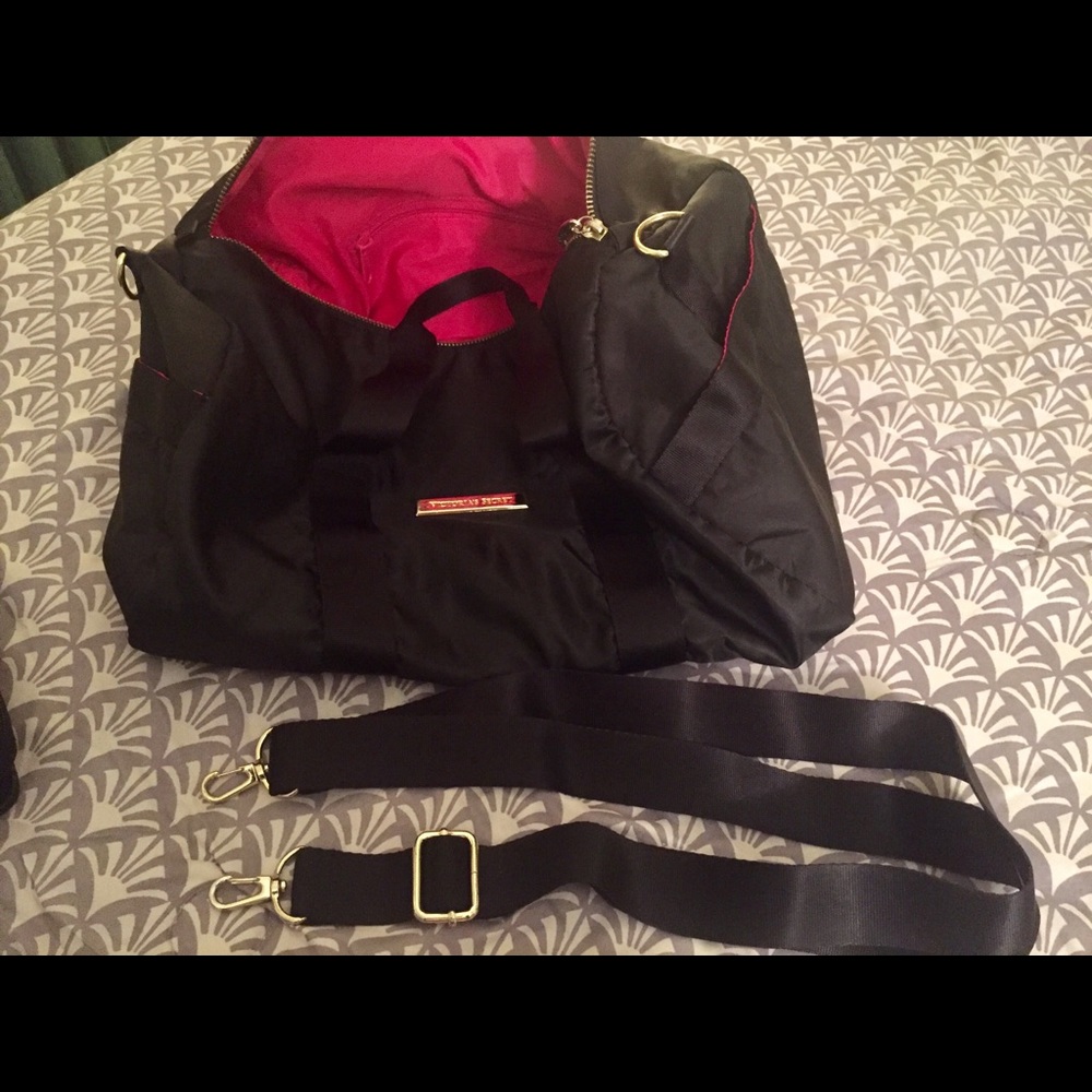 Victoria Secret duffle/gym bag
